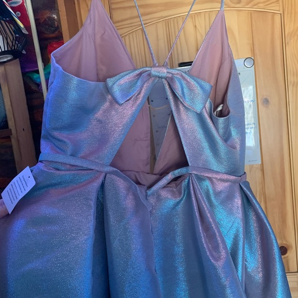 Prom Dress - Picture 3 of 5